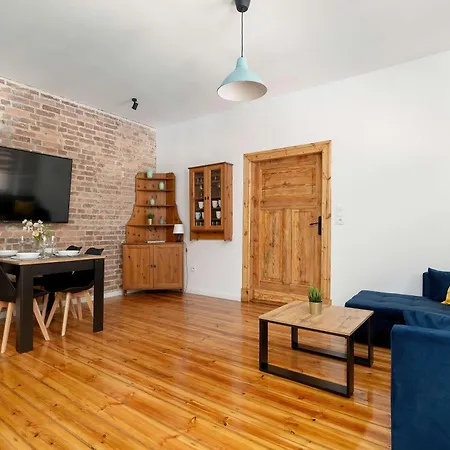 Comfortable Pet-friendly With Workspace By Renters Katowice